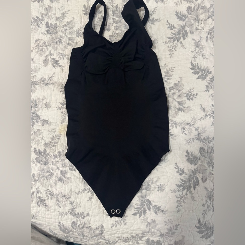 YITTY Black Scoop Neck Bodysuit